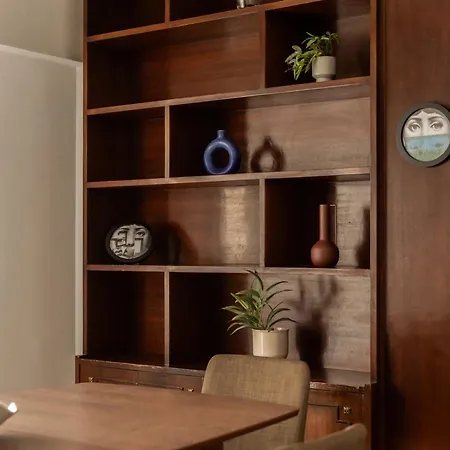 Yestayhomes Three Bedroom Sina *